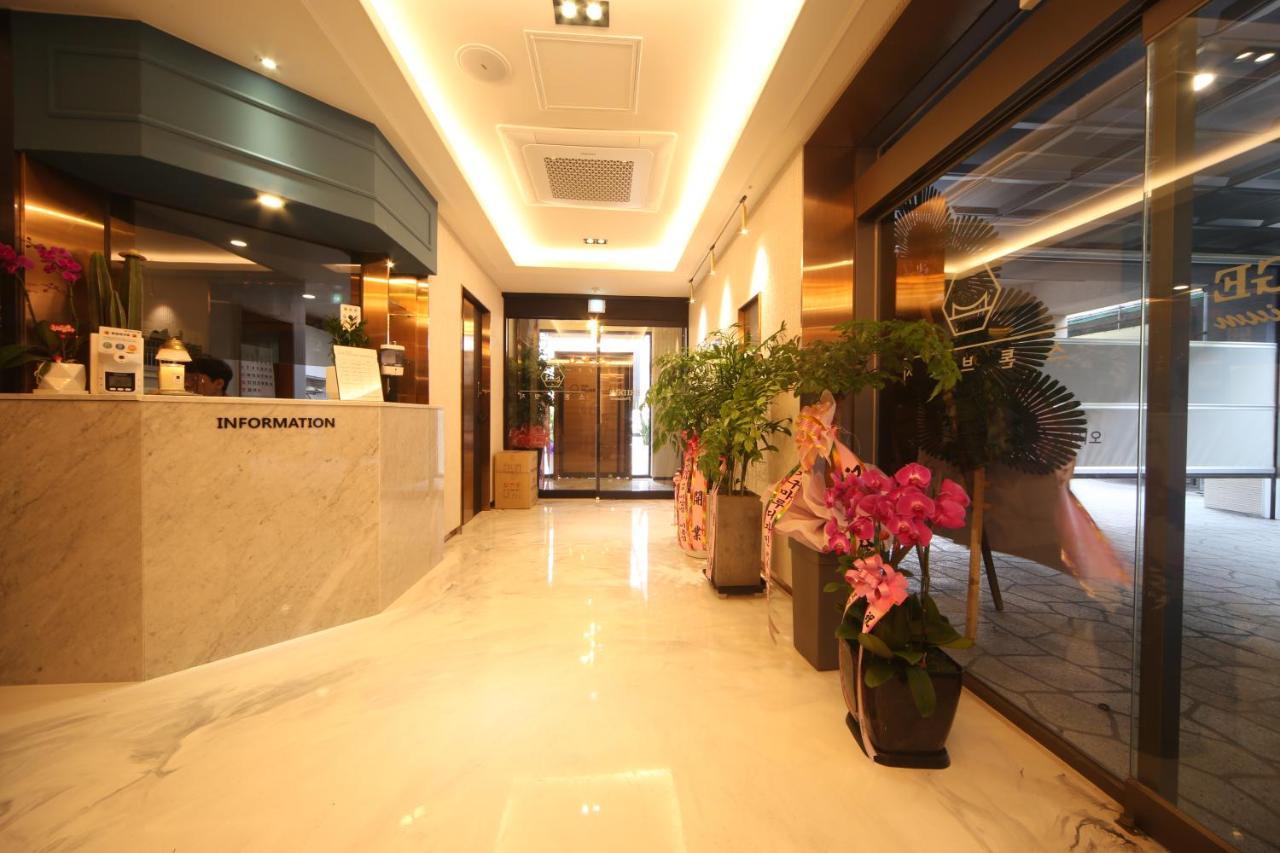 The Stone Bridge Hotel Sasang Pusan Exteriér fotografie
